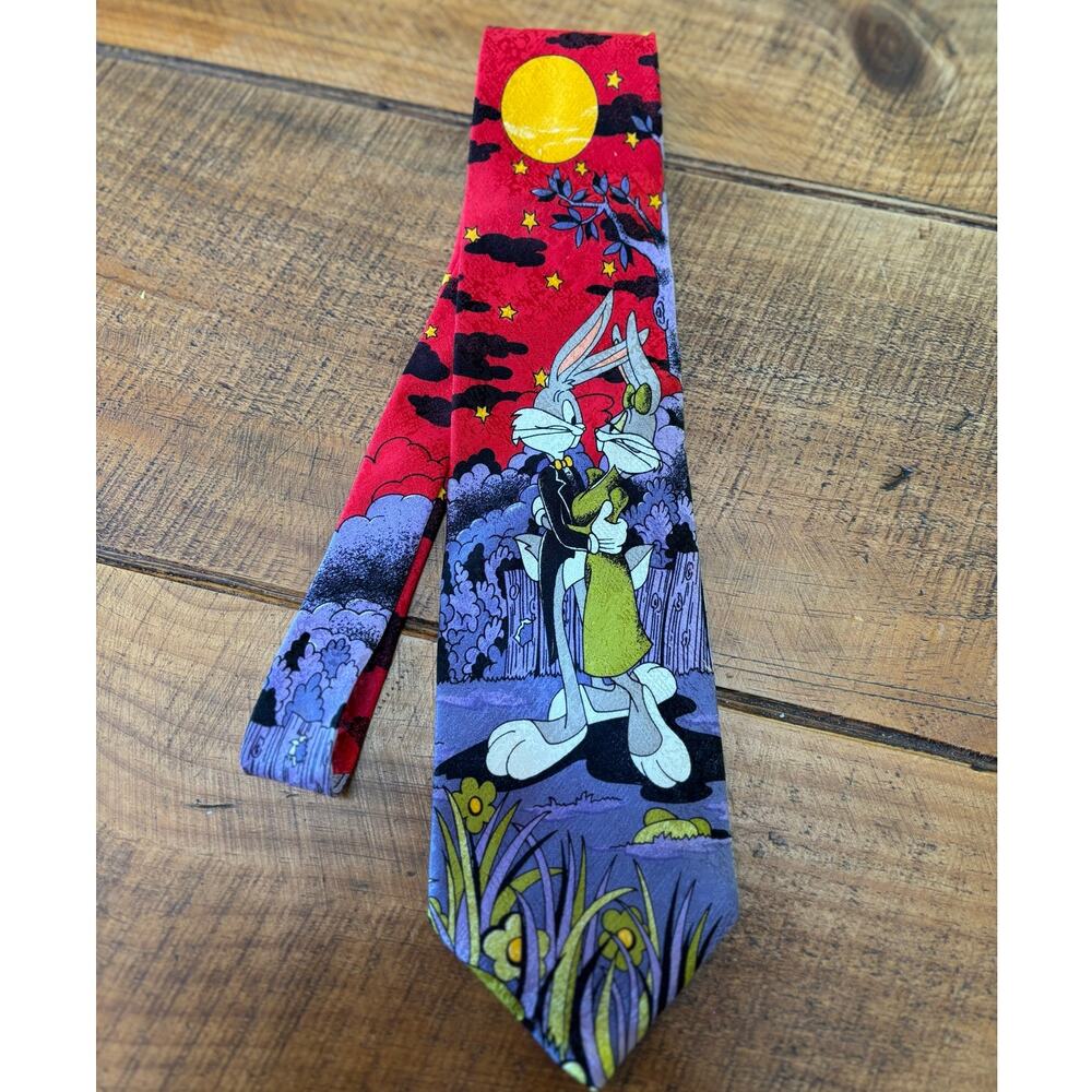 Looney Tunes Leeds International Bugs Bunny Moon‎ Graphic 100% Silk Tie